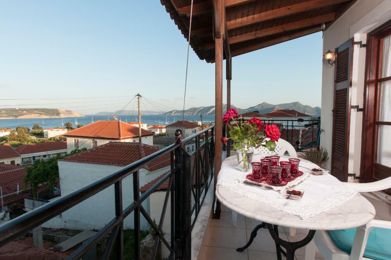 The House Of "Angelina", Magnificent View Of The Sea Apartment Methoni  Exterior photo